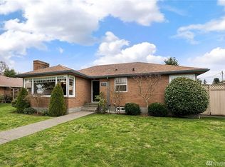 9510 18th Ave NW, Seattle, WA 98117