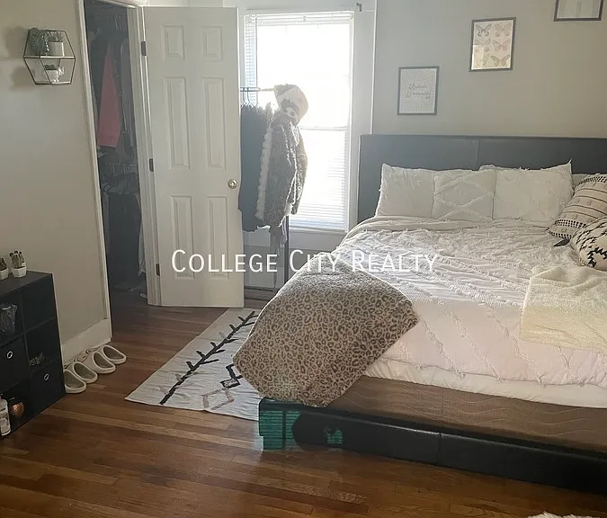1631 3rd Ave — Photo 4