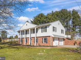 22 Bentley Rd, West Grove, PA 19390