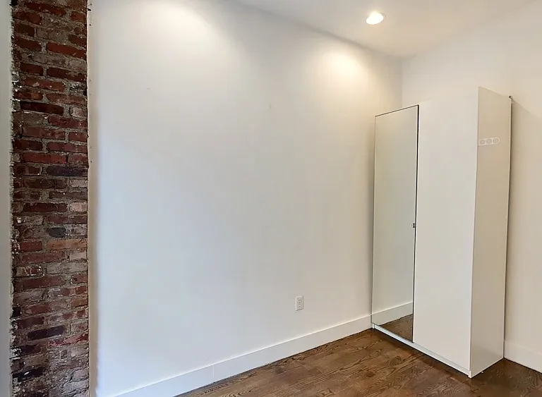 1047 Bedford Ave #3B — Photo 8