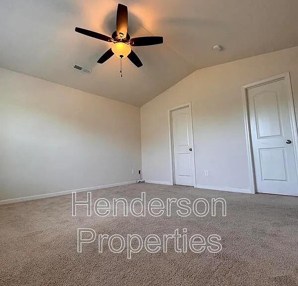 817 Ranchero St — Photo 9