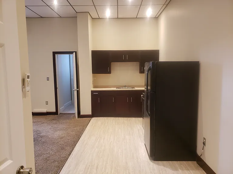 255 Schuyler Ave #321 — Photo 6