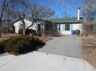 355 Kayenta Dr, White Rock, NM 87544