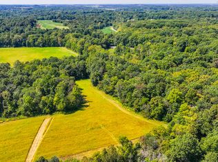 4 E Scotland Rd, Bloomfield, IN 47424