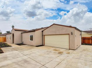 7504 Florin Rd, Sacramento, CA 95828