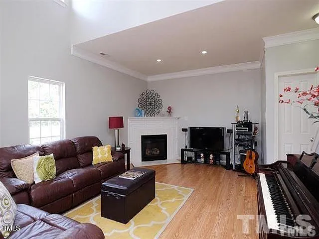 613 Hanson Rd — Photo 7