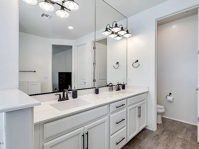 7057 W Corona Dr — Photo 11