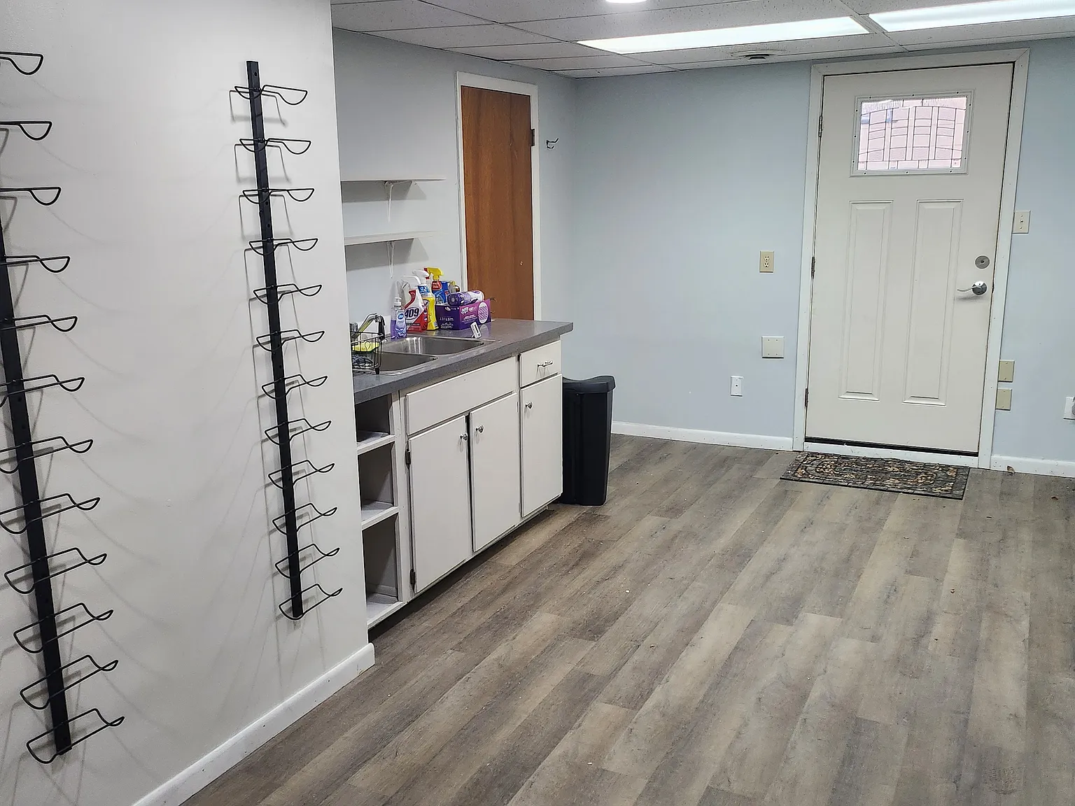 Studio, 800 sqft, $1,200 — Photo 2