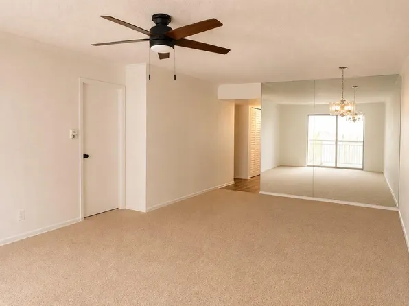 138 S Cypress Rd APT 223, Pompano Beach, FL 33060