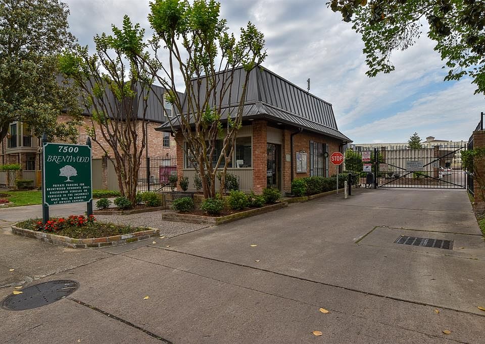 1st image of 2400 N Braeswood Blvd APT 105