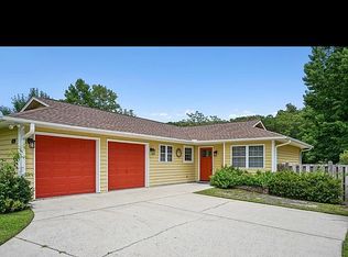 102 Cedar Tree Ln SW, Calabash, NC 28467