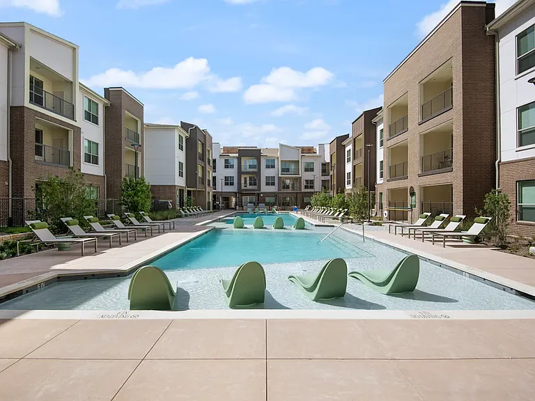 Jefferson Verdant Townhomes — Photo 41