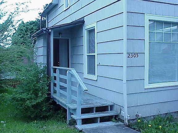 2305 Private Entrance