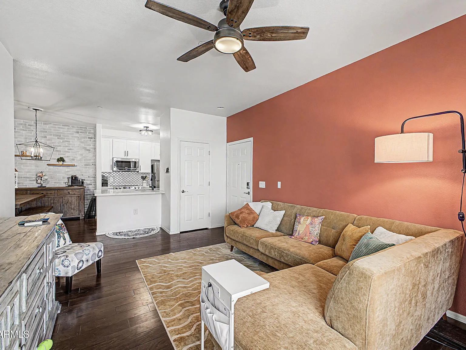 1 bed, 1.0 bath, 760 sqft, $1,500 — Photo 4