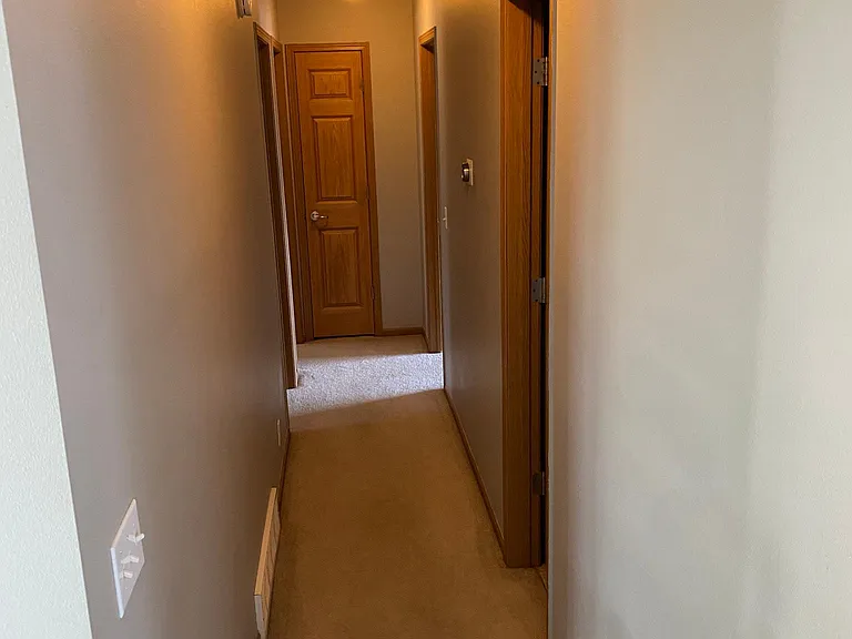 5817 S 186th Ave — Photo 8