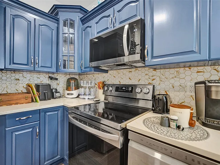 1315 N Santa Catalina Cir #1315 — Photo 11