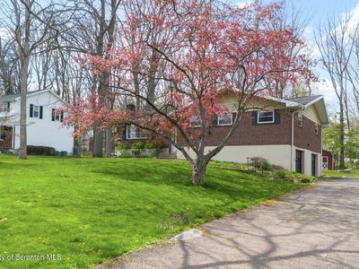 43 Walden Dr, Mountain Top, PA, 18707