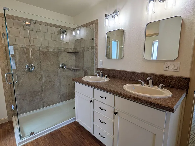 316 S Halcyon Rd — Photo 15