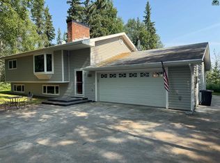 703 Ridge Loop Rd, North Pole, AK 99705