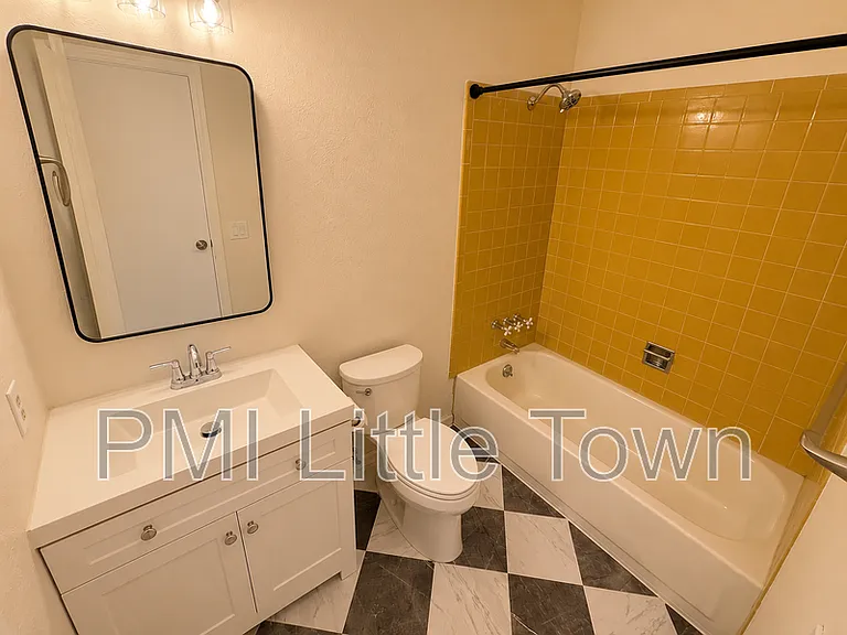7482 W Roxbury Pl — Photo 13
