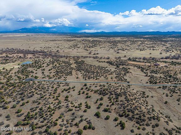 5th image of 30 W Jasper Ridge Rd