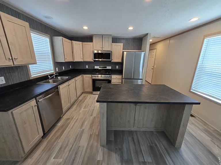 29800 Guilford Cir #151 — Photo 6