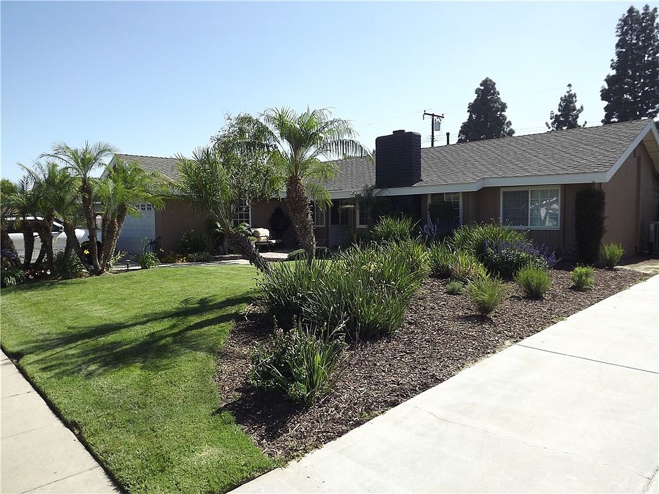 1st image of 2744 N Cottonwood St