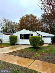 700 River Rd, Dover, DE, 19901