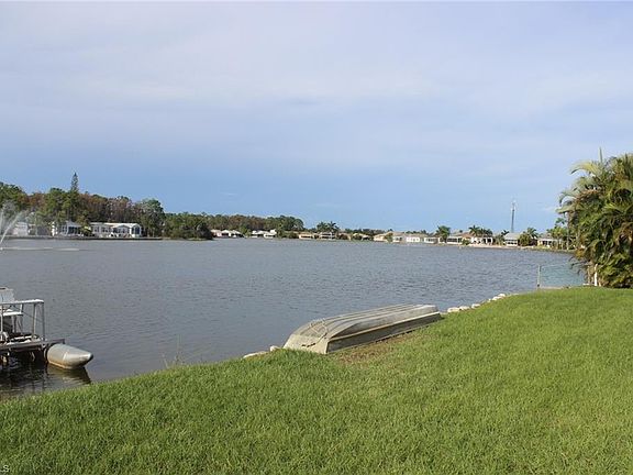 3rd image of 10709 Everglades Kite Cir