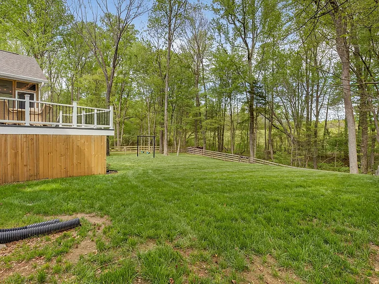 313 Laurel Oaks Dr — Photo 40