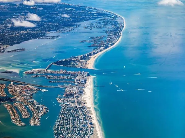 1250 Gulf Blvd, Clearwater, FL