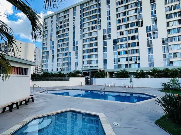 5210 Likini St APT 202, Honolulu, HI 96818