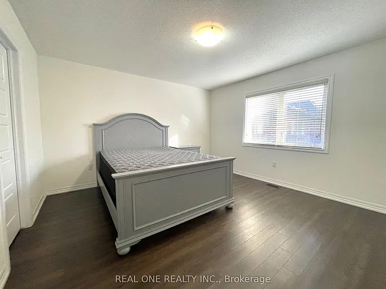 3164 Ernest Appelbe Blvd — Photo 14