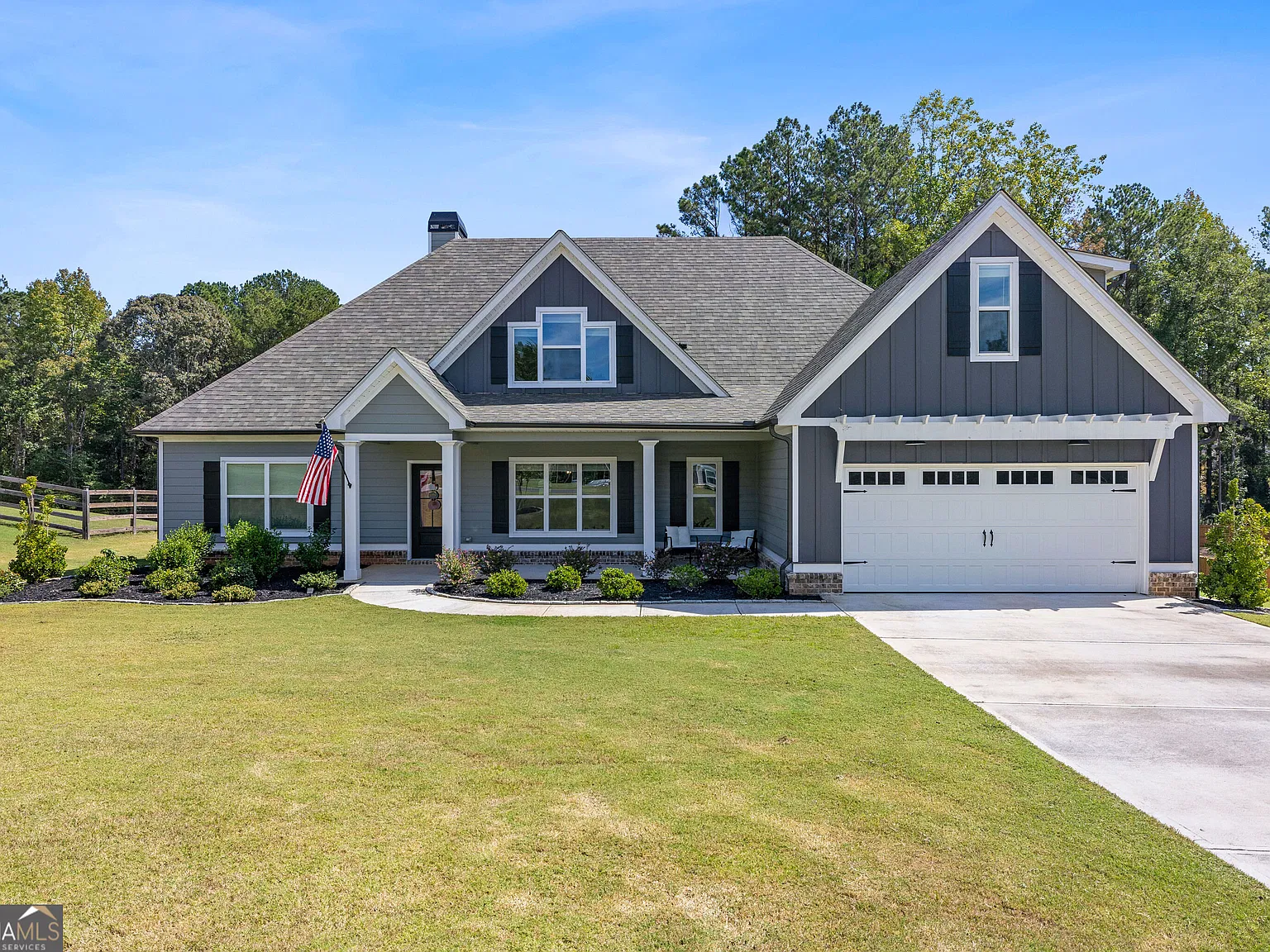 4 bed, 3.5 bath, 3046 sqft, $3,250 — Photo 1
