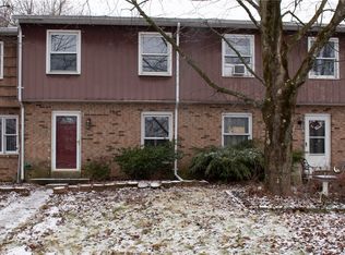 106 Margate Dr #C, Butler, PA 16001