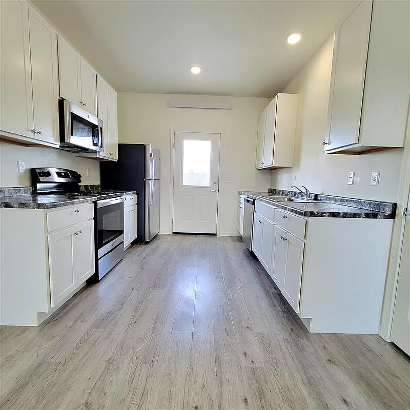 Hoopers Place Patio Home Apartments — Photo 3