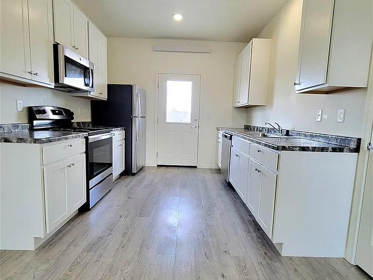 Hoopers Place Patio Home Apartments — Photo 3