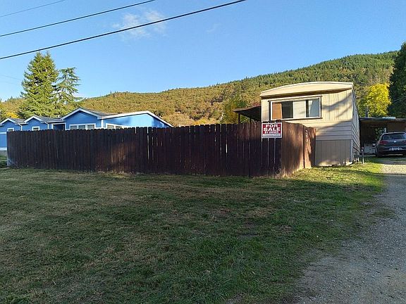 2nd image of 1030 Cook St