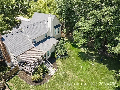 15730 W Locust St — Photo 33