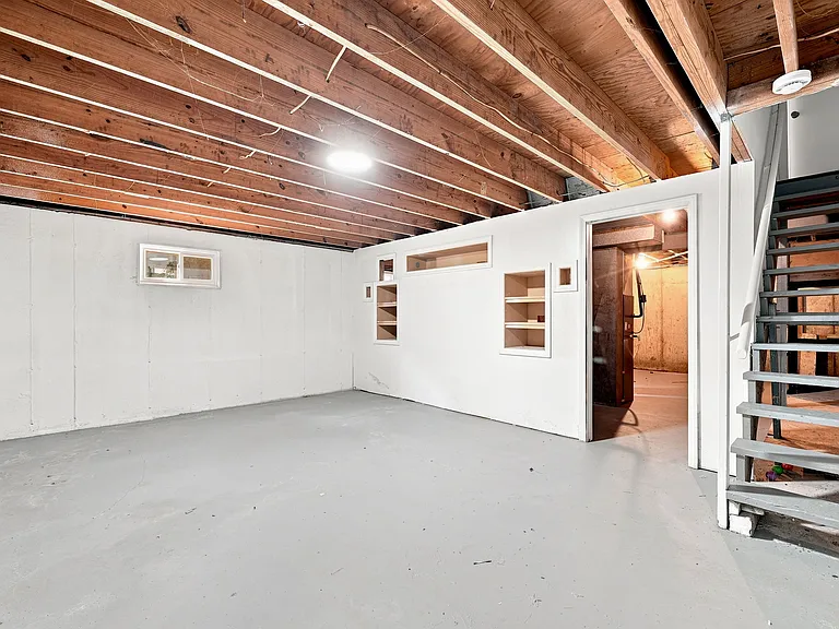 2216 Jackson Dr — Photo 29