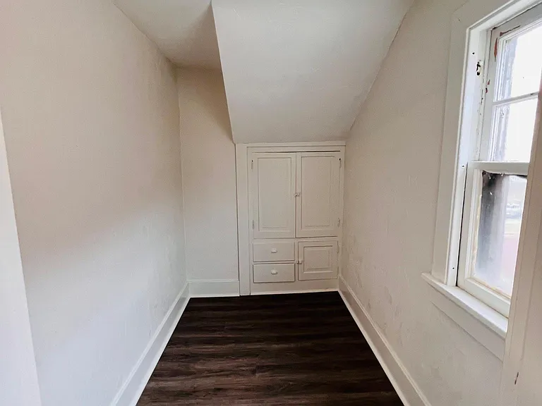 1127 Vernon Dr — Photo 19