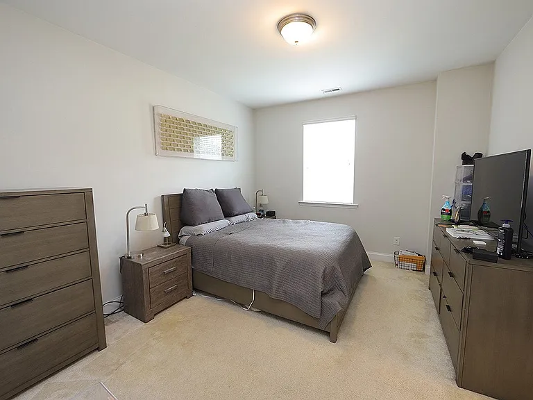 159 Manordale Dr — Photo 14