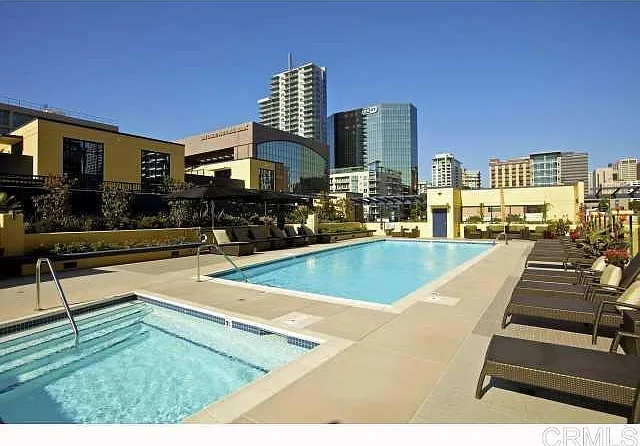 1325 Pacific Hwy #1506 — Photo 21