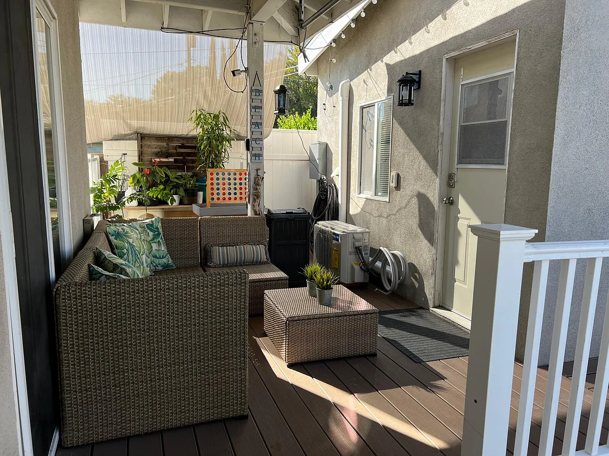 patio area - 5427 E Daggett St #A