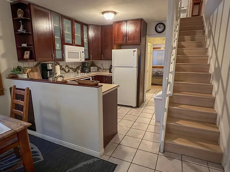 3355 Ocean Front Walk #F — Photo 9