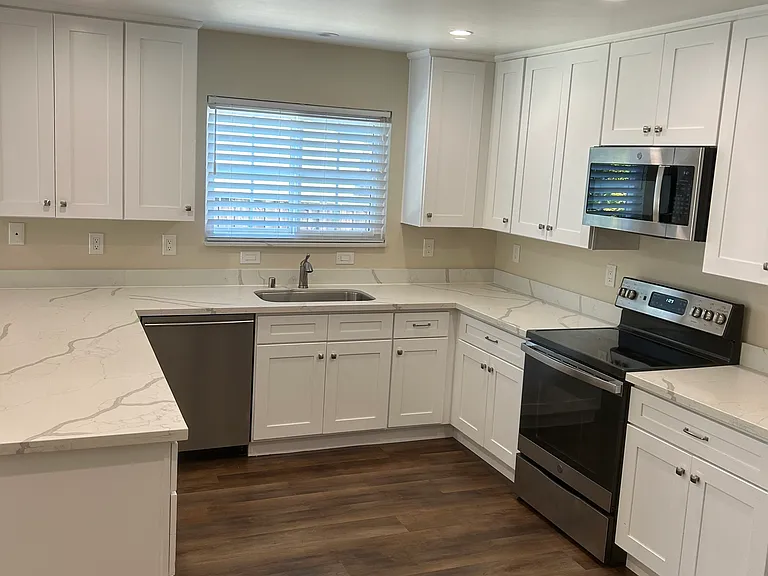 259 Lander Pl — Photo 3