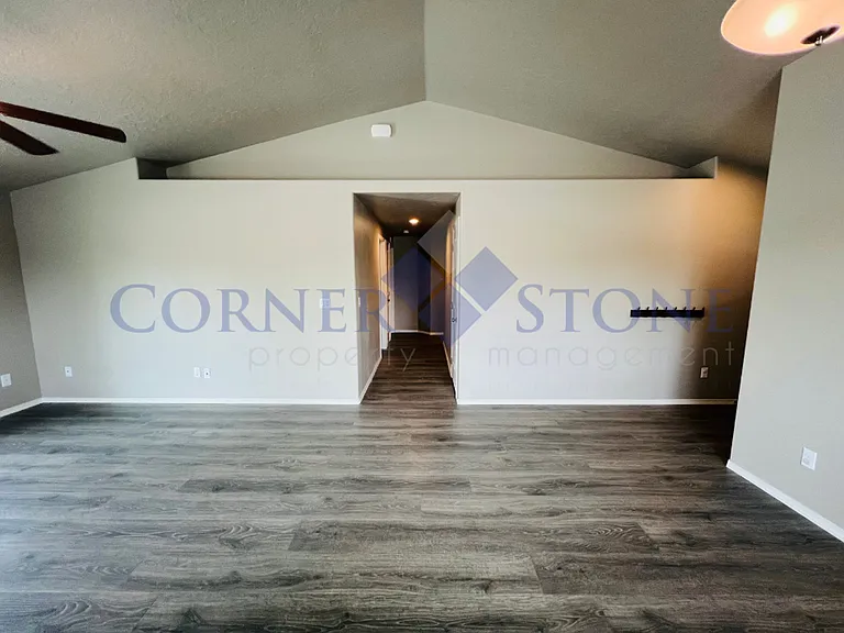 745 Baron Lakes Ave — Photo 5