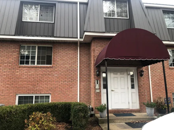 3 Stratford Dr #102, Wheeling, WV 26003
