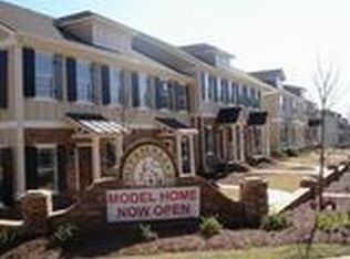 359 Oconee River Cir, Athens, GA 30605