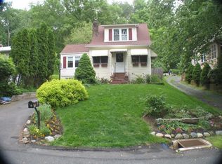 238 High St, Stirling, NJ 07980